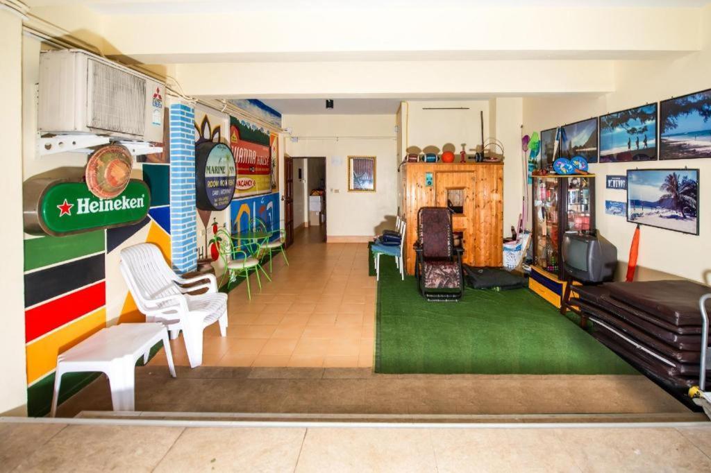 Oyo 343 Wanna Marine Hotell Patong Eksteriør bilde