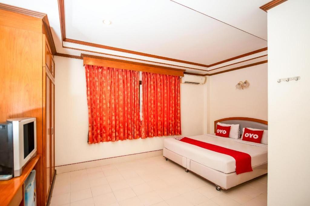 Oyo 343 Wanna Marine Hotell Patong Eksteriør bilde