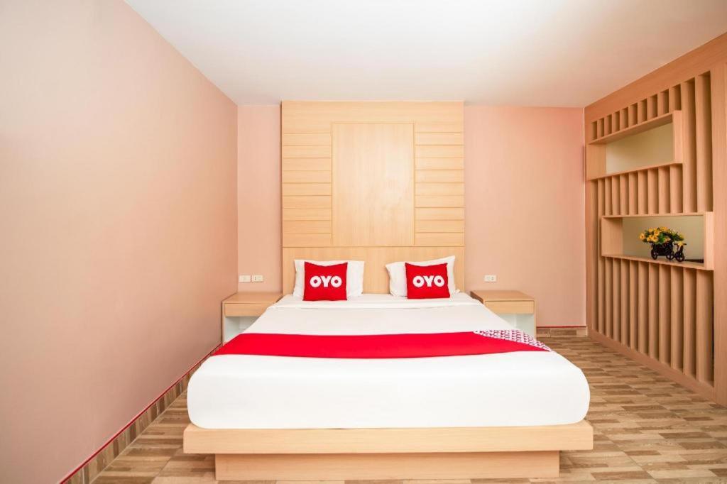 Oyo 343 Wanna Marine Hotell Patong Eksteriør bilde
