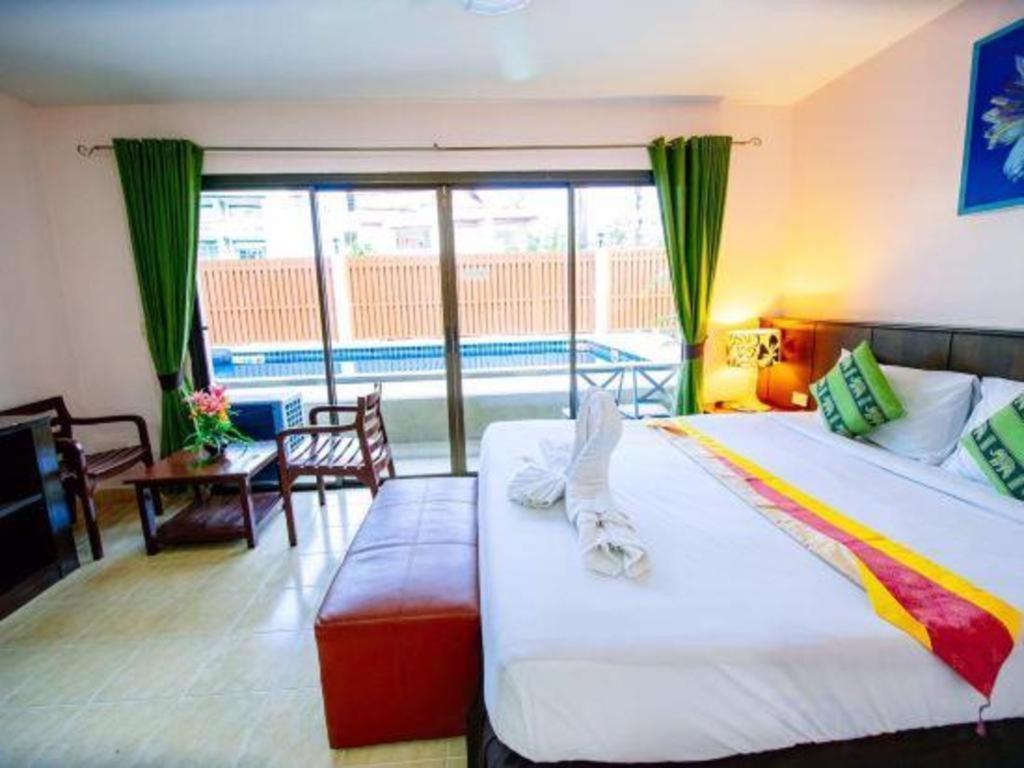 Oyo 343 Wanna Marine Hotell Patong Eksteriør bilde