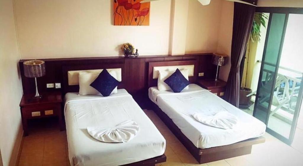 Oyo 343 Wanna Marine Hotell Patong Eksteriør bilde